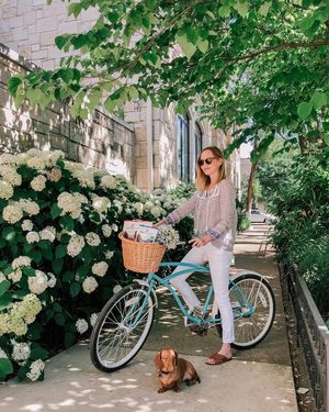 Image post by @kellyinthecity on Instagram