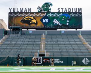 Image post by @greenwavefb on Instagram