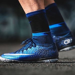 Image post by @soccerdotcom on Instagram