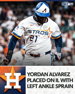 Image post by @mlbonfox on Instagram