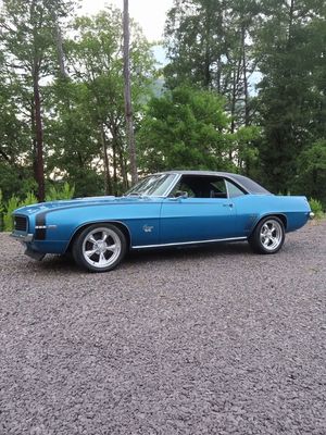 Image post by @barrett_jackson on Instagram