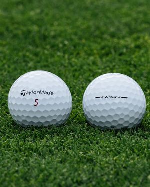 Image post by @taylormade_golf_japan on Instagram