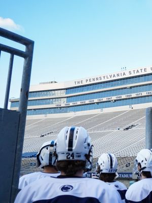 Image post by @pennstatemhky on Instagram