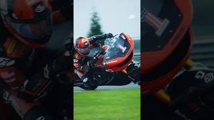 Video post by @motoamerica on YouTube