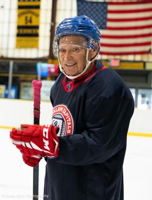 Image post by @emilygoldphotography on Instagram