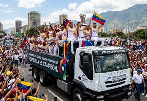 Image post by @ivecodelfin on Instagram