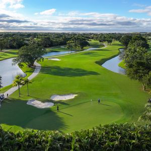Image post by @trumpdoral on Instagram
