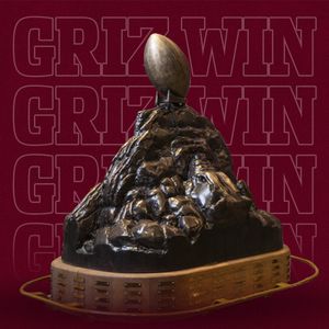 Image post by @MontanaGrizFB on Twitter