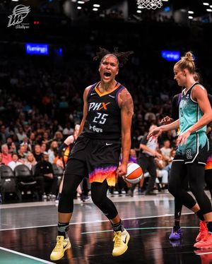 Image post by @phoenixmercury on Instagram