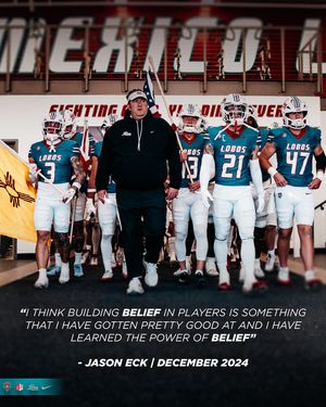 Image post by @unmlobofb on Instagram