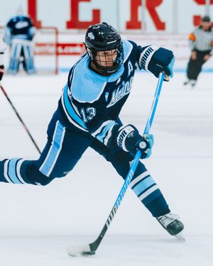 Image post by @mainewhockey on Instagram