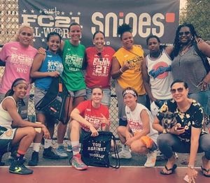 Image post by @ladieswhohoop on Instagram