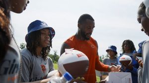 Image post by @ChicagoBears on Twitter/X