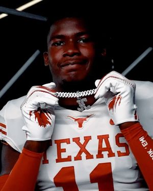 Image post by @texasfootball on Instagram