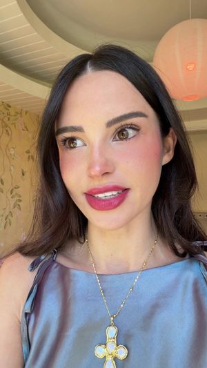 Video post by @lyssielooloo on TikTok