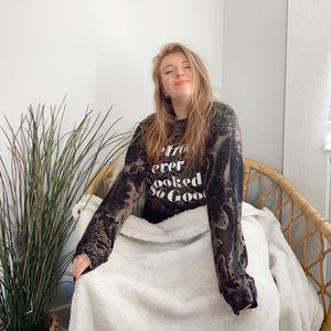 Image post by @collectivelykaitlyn on Instagram
