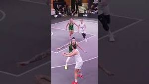Video post by @basketballaus on YouTube