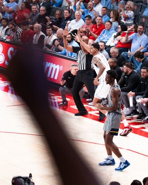 Image post by @houstoncougars on Instagram