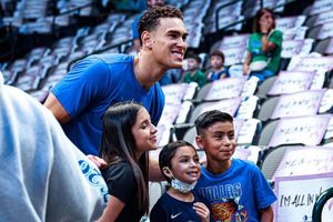 Image post by @dwightpowell on Instagram