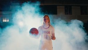 Image post by @auwbasketball on Instagram