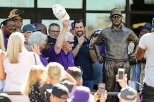 Image post by @HSUAthletics on Twitter