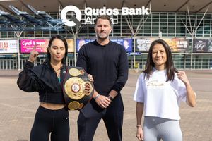Image post by @MatchroomBoxing on Twitter