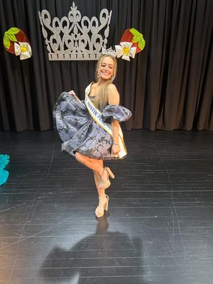 Image post by @Miss Austin Peay Volunteer 2024, Kara Short on Facebook
