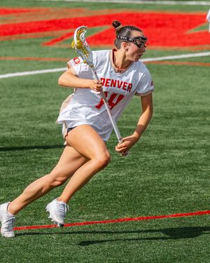 Image post by @du_wlax on Instagram