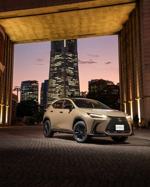 Image post by @discoverlexus on Instagram