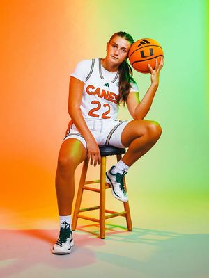 Image post by @simonepelish on Instagram