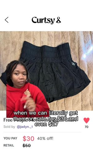 Image post by @curtsyapp on Facebook