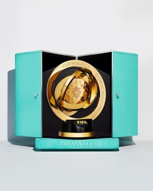 Image post by @TiffanyAndCo on Twitter