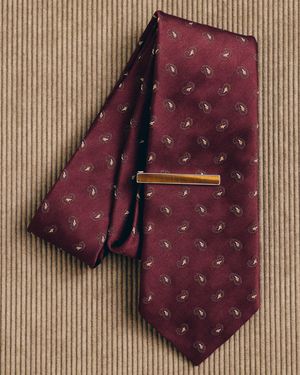 Image post by @loropiana on Instagram