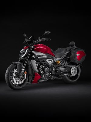 Image post by @ducati on Instagram
