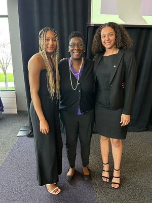 Image post by @NiagaraWBB on Twitter