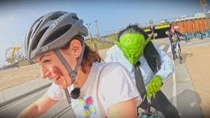 Video post by @chloebadcliffe on YouTube