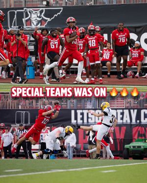 Image post by @govsfootball on Instagram