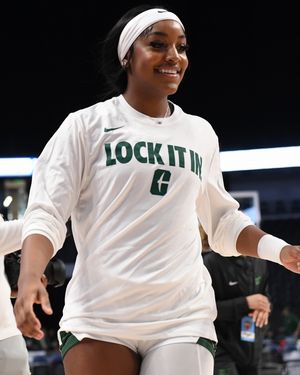 Image post by @charlottewbb on Instagram