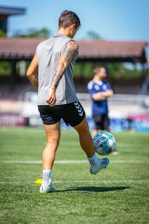 Image post by @mathcassini on Twitter