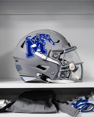 Image post by @memphisfootball on Instagram