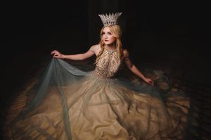 Image post by @alenalewisphoto on Instagram