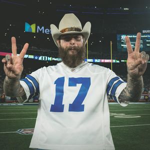 Image post by @nflstyle on Instagram