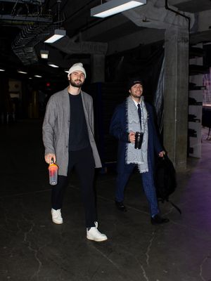 Image post by @readingroyals on Instagram