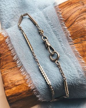 Image post by @maejeanvintage on Instagram