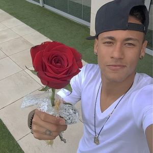 Image post by @neymarjr on Instagram
