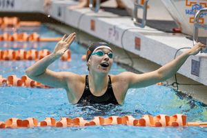 Image post by @vol_swimdive on Instagram