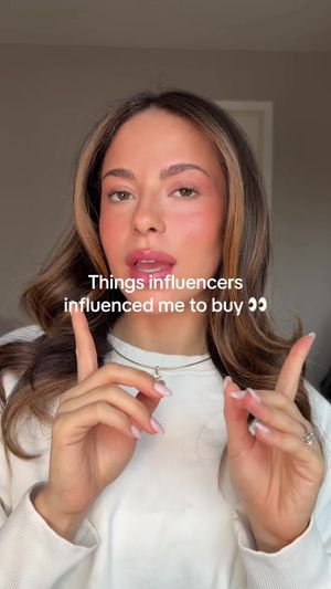 Video post by @anyaweitz on TikTok