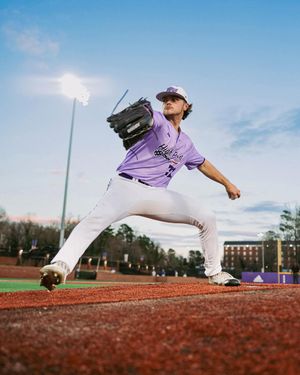 Image post by @hpu_baseball on Instagram