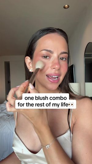 Video post by @anyaweitz on TikTok