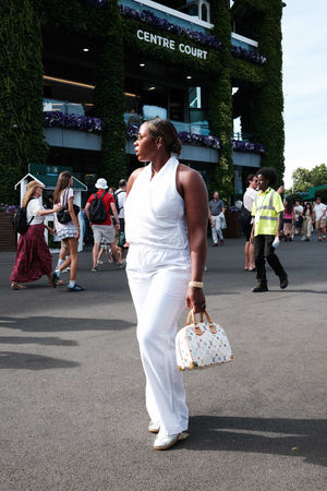 Video post by @thetaylortownsend on TikTok